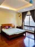 BÁN NHÀ NGÕ 35 CÁT LINH 37m x 4 tầng, 3 PN, full nội thất nhà đẹp GIÁ 3.4 TỶ