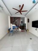 Bán Nhà Nguyễn Văn Cừ. Hàng Xóm BigC. Oto Cách 10m. 35m. 5 Tầng. Nhỉnh 3 Tỷ