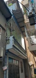 Bán nhà Ngọc Thuỵ, Dt 20m, nhà 3 Tầng Giá 1 tỷ9