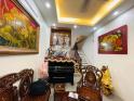 Bán Nhà Hào Nam 40M2 - Trung Tâm Đống Đa - Nhà Đẹp Ở Ngay - Gần Phố - Ngõ Rộng - Ở Sướng – Giá 4 Tỷ