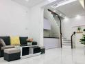 Nhà Đẹp Giá Tốt Nhỉnh 2 Tỷ.Cách Phố Tôn Đức Thắng 60m, Đống Đa-Đầy Đủ Công Năng,Ở Ngay Đón Tết...
