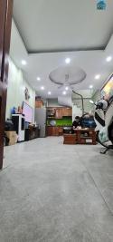 Bán nhà Pháo Đài Láng – Đống Đa; 34m2 x 5 tầng; giá nhỉnh 4 tỷ.