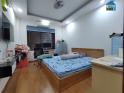 Bán nhà mới đẹp Kim Mã, Ba Đình 42m, 5 Tầng Lô góc, KD, giá 5 tỷ 600 triệu, nhà đẹp ở luôn.