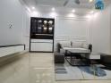 Cực hiếm nhà sổ hộ khẩu Ngọc Lâm 34m 5t gần phố ô tô đỗ cửa nhà đẹp gần phố, giá chỉ 4.75 tỷ.