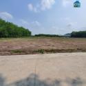 Ra gấp lô đất sào cho ba em Dt 500m2 giá 270tr ngay Lộc Ninh - Bình Phước.