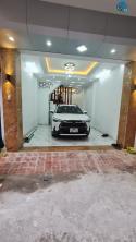 Nhà 4 tầng phố Trung Liệt, ô tô vào nhà, 42m2 giá 9.8 tỷ