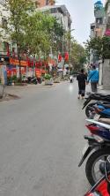 Bán Nhà Mặt Phố Ngay Ngã Tư Trần Quang Diệu-Đặng Tiến Đông-Dt 112m-Mt 6.3m-Giá Chào 32 Tỷ.