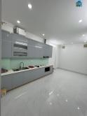 Trần Khát Chân 35m2 , 5 tầng nhà về ở luôn giá hợp lý