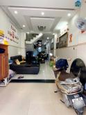 Gần 60m2, 3 tầng đường Lạc Long Quân, Quận Tân Bình giảm chào hơn 3 tỷ.