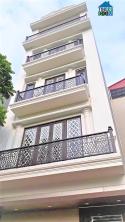 Bán nhà đường Trần Quang Diệu, ô tô, view khu vui chơi, mặt tiền 4,5m. DT 58m2, giá hơn 11 tỷ