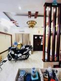 Bán nhà Hoàng Hoa Thám 43m vuông, 6 tầng, mặt tiền 5.5m giá 5 tỷ 500 triệu gần phố, ngõ thông...