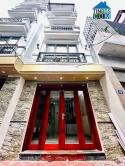 Bán nhà Lĩnh Nam 34m 5 tâng xây đẹp đón tết chào 3 tỷ hơn