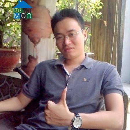 Phùng Lê Hữu Thảo