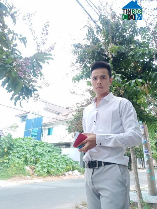 Lê Hùng
