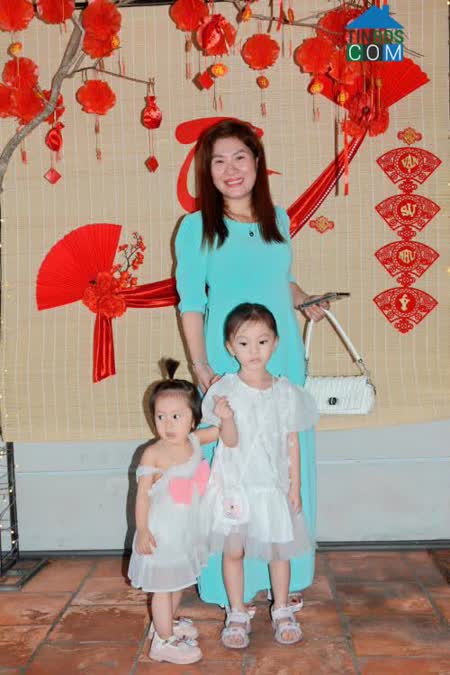 Lê Hồng Màu