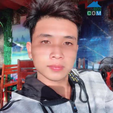 Nguyễn Quốc Hùng