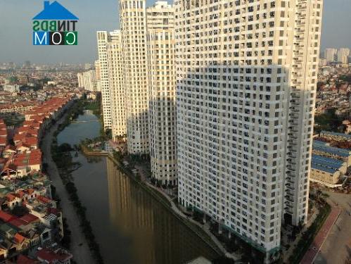 Hương Phạm